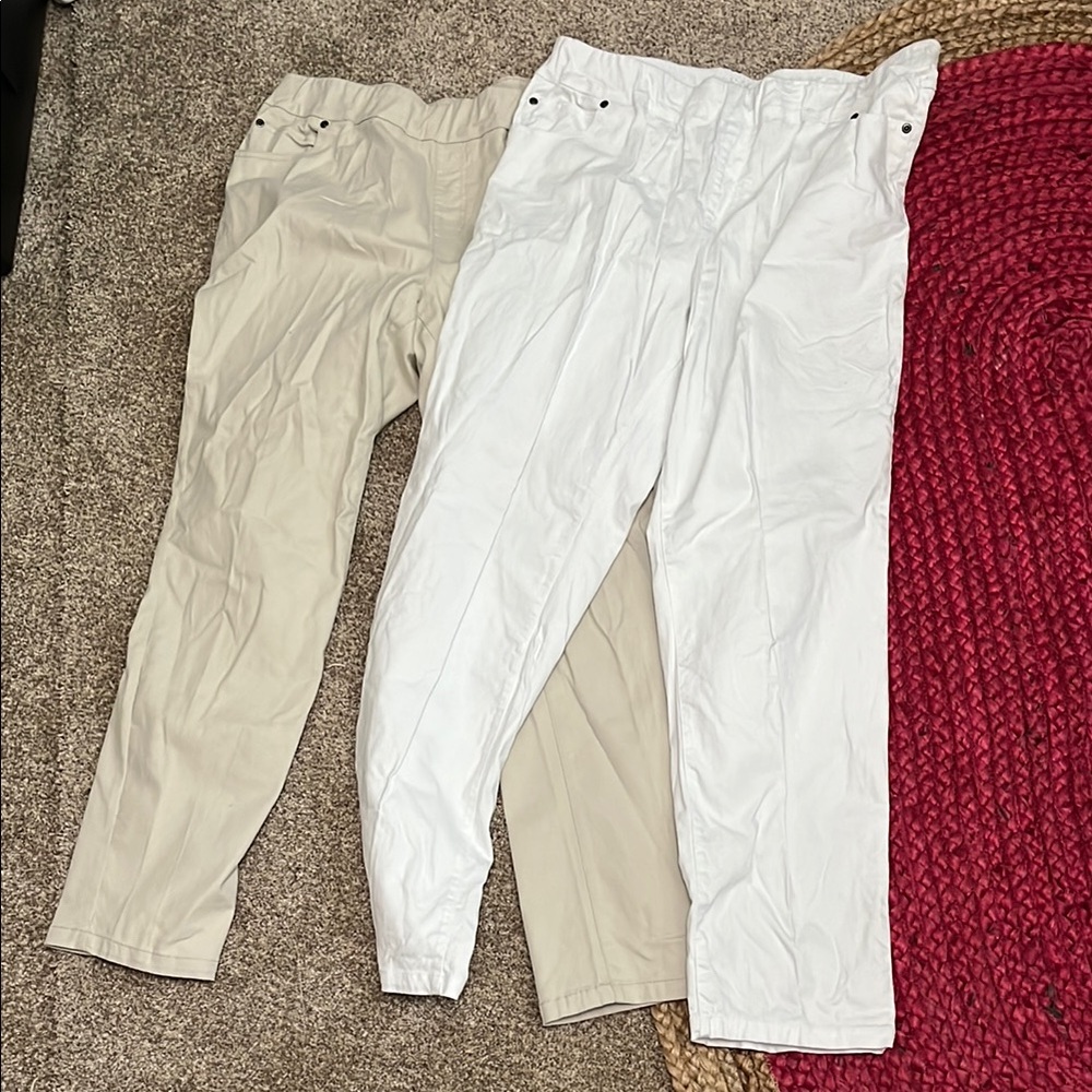 Appleseed's Women's Pants in White and Tan